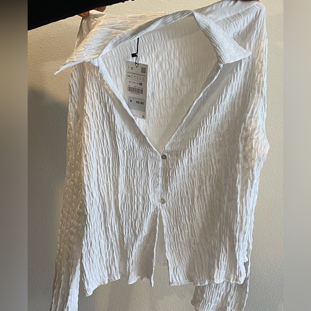 Zara Top ****New with TAGS****